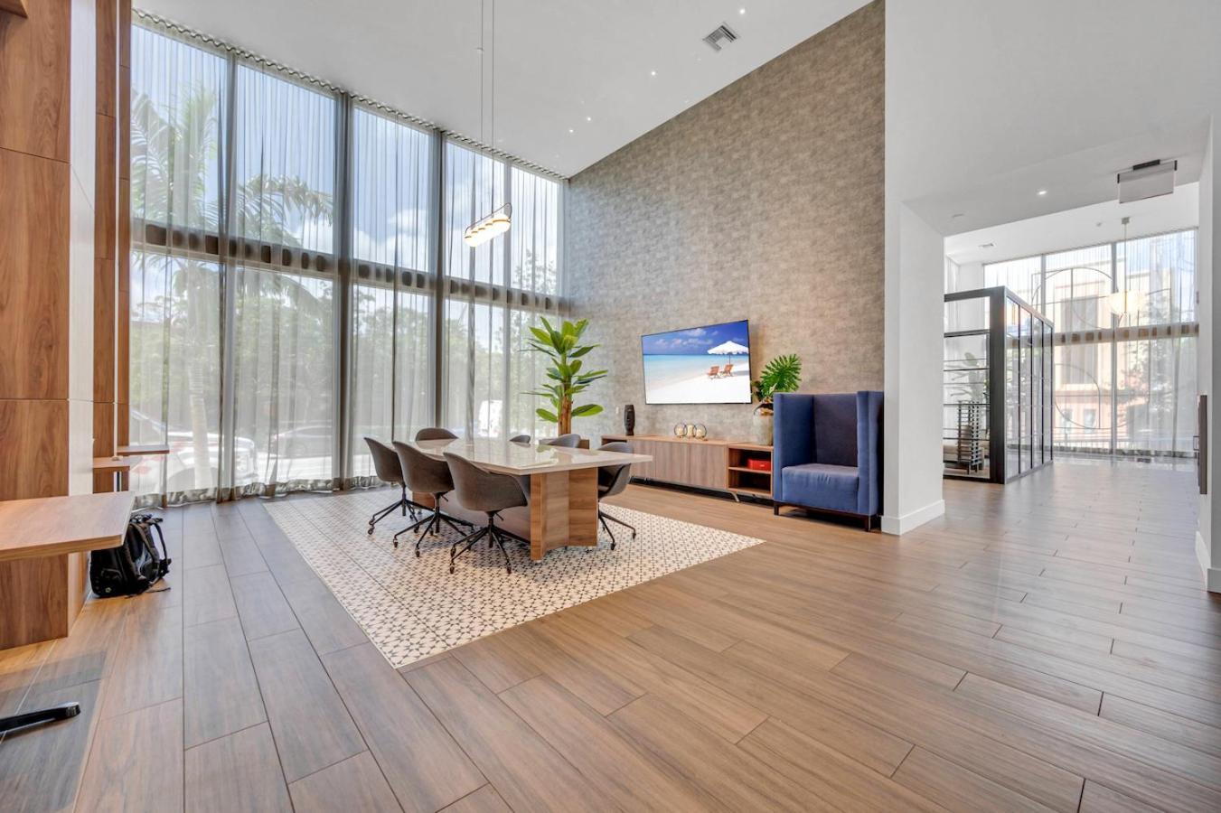 Apartament Amazing 3 Bed Unit In Dwntwn Miami With Free Parking Zewnętrze zdjęcie