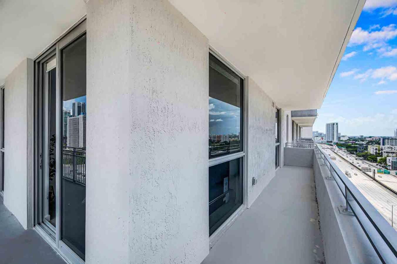 Apartament Amazing 3 Bed Unit In Dwntwn Miami With Free Parking Zewnętrze zdjęcie