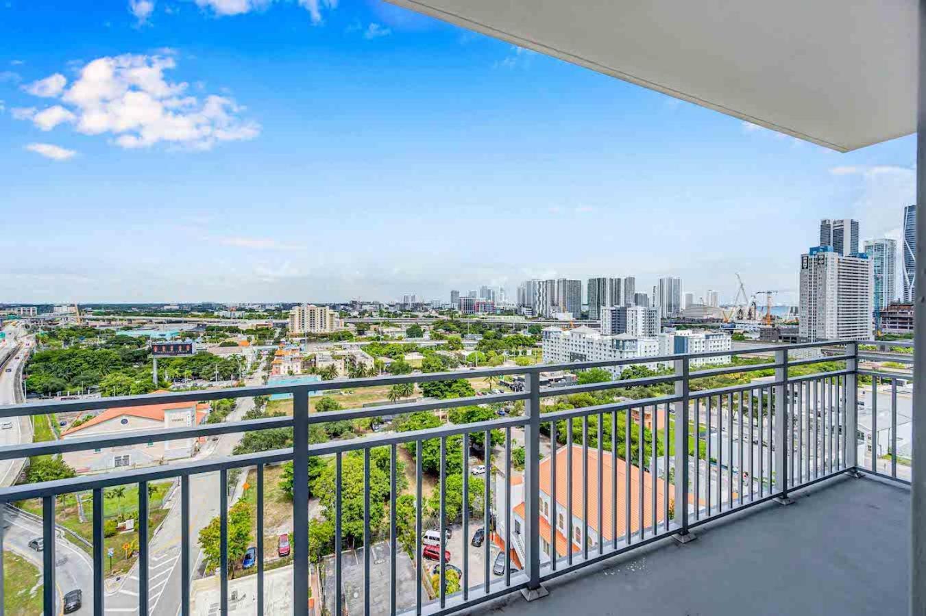 Apartament Amazing 3 Bed Unit In Dwntwn Miami With Free Parking Zewnętrze zdjęcie
